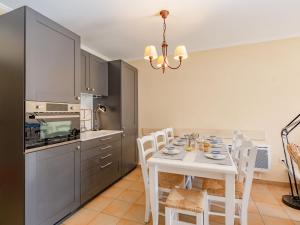 Apartment Les Rivages des Issambres-5 by Interhome