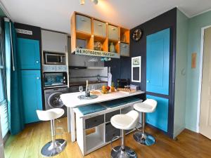Apartment Le Village - C4 323 by Interhome