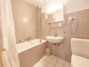 Apartment Flache 107 by Interhome