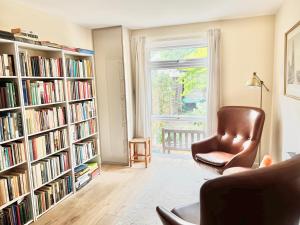 Spacious garden 2 bed, sleeps 5