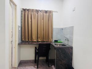 Hotel Madiwala Grand