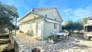 Cosy apartment - Olib island - أوليب