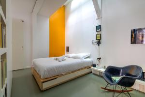 Appartements Bright loft in the 20th arr of Paris - Welkeys : photos des chambres