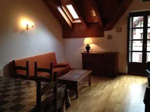 Apartaments Pirinenc - Valencia de Aneu