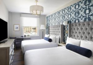 Beacon Grand, A Square Hotel