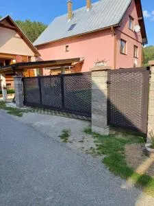 Chalupa u Jánošíka - Biela