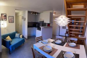 Appartements Beau Duplex, au bord du lac Saint-Point : photos des chambres