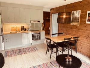 Lisa Lodge i Järvsö Ski and bike in and out