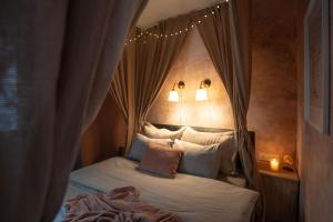 Pretty Jolie Romantic Getaway