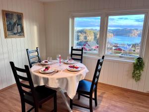 Fjord-View Apartment