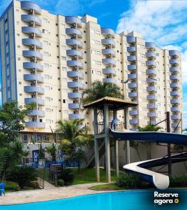 FLAT Golden Dolphin Express