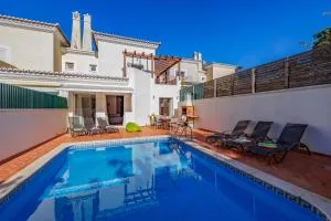 Pine Haven - Escanxinhas