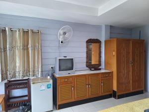 Phonsomboon Guesthouse