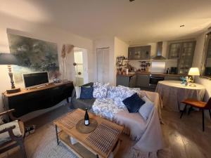 Porte de Provence - Gorges de lArdèche