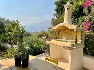 Crete Joy - Aryiromoúrion