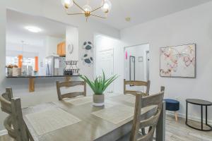 3 Mi to Boardwalk Bethany Beach House with Patio!