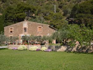 Apartamento Tranquilo en Masía cerca de la Playa en LEstartit - ES-323-53