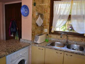 Casa Atenas - LEstartit; Torre Vella - ES-323-56
