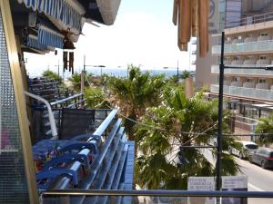 Apartamento acogedor con vista al mar, piscina y acceso directo a la playa en L'Estartit - ES-323-36