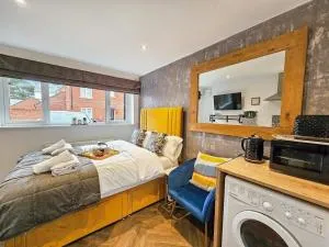 Cobblestone Studio by Fortuna Property - Golden Valley