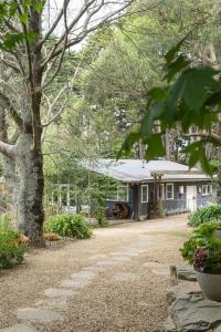 Cottage Enchantment - A Blooming Garden Getaway