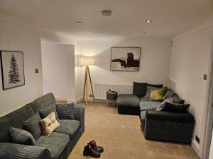 3 Severn close Contractor home in Oakham near Rutland Water with parking