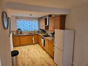 3 Severn close Contractor home in Oakham near Rutland Water with parking