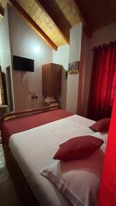 ROOMS EMILIANO Castle of Kruja