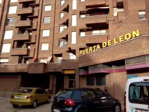 Apartamentos Turisticos Puerta de León - León