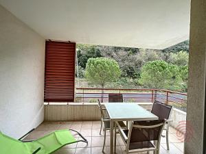 Appartement F2 climatisé à Lamalou-les-Bains, terrasse, proche centre et thermes, animaux acceptés - FR-1-451-167