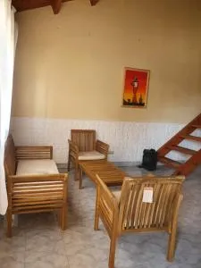 Casa con pileta para 6 personas , garage para 4 autos, zona Grand BOurd - Establecimiento Las Costas