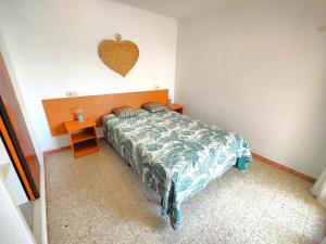 Perfecta ubicación a 80m de la playa, AC, WiFi, terraza y parking en Santa Margarita - ES-258-53