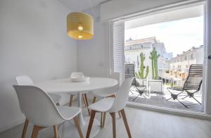 The Luxor Apartment by Hello Homes Sitges