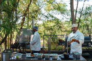 StayVistas The Estate - Luxury Living - Kusur - Mountain-View Villa with Private Pool, Outdoor Jacuzzi & Indoor-Outdoor Activities