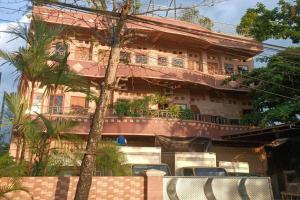 Hotel O Rafira Losmen NearYani Heahlerr