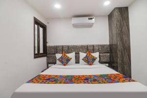 FabHotel Roadway Inn