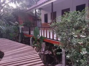 Sabuy country resort house Pak meng สบายคันทรีรีสอร์ท เฮาส์ ปากเมง - Ban Hua Thanon