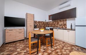 Beautiful Apartment In Fazana With Kitchen