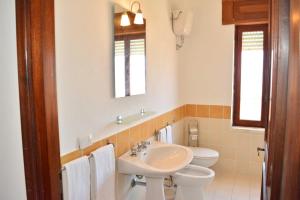 La Contessa Pool & Sea View