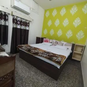 International Hotel In - Khalīlābād