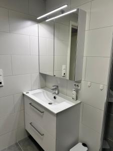 Your home away from home, apartment 2