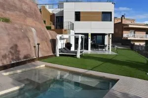 EAGLE'S NEST - San Mateo de Bages