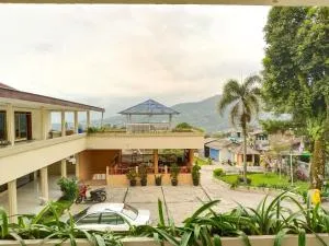 Hotel New Gondangdia Powered by Cocotel - 希萨鲁阿