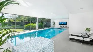 Luxury 10,000 Sq Ft 7-bed Mansion With Indoor Pool - 锡德卡普