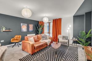 Sleek City Living with Bicocca Stays
