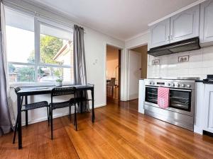 Large Peaceful 4 Bedroom Home