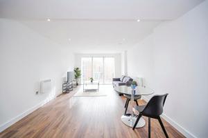 Modern 1Bed Apt with Parking - Grand Exchange Bracknell