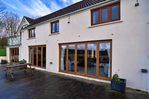 Finest Retreats - Lower Netherdowns