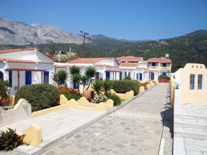 Pavlis Studios Kampos