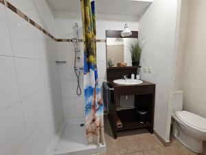 Appartements A112 Appartement Proche Disneyland Paris : photos des chambres